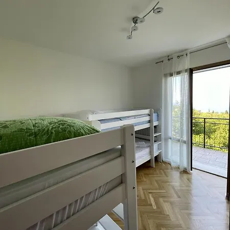 Bella Vista Lilly Appartement *