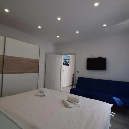 Bella Vista Lilly Apartman Portorož