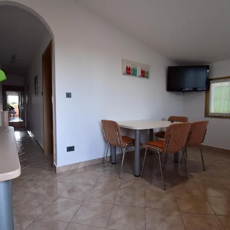 Bella Vista Lilly Apartman