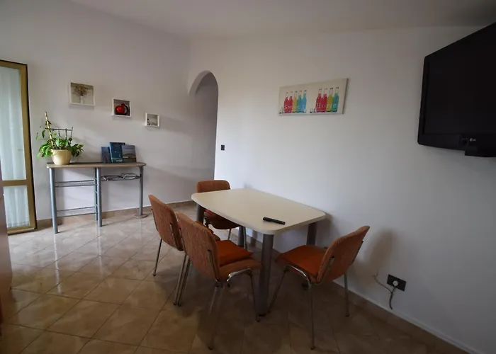 דירה Bella Vista Lilly בפורטורוז